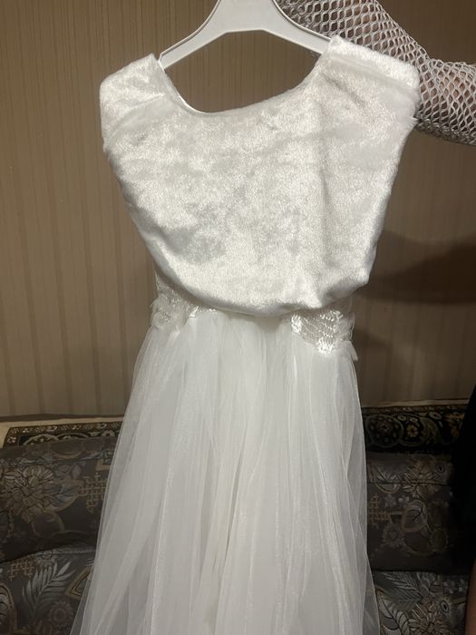 Продам платье детское