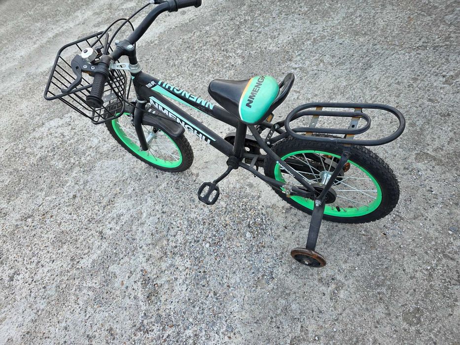 Bicicleta copii cu roti ajutatoare