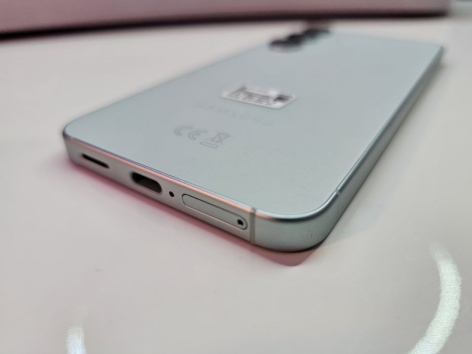 Samsung Galaxy S25 256GB Mint