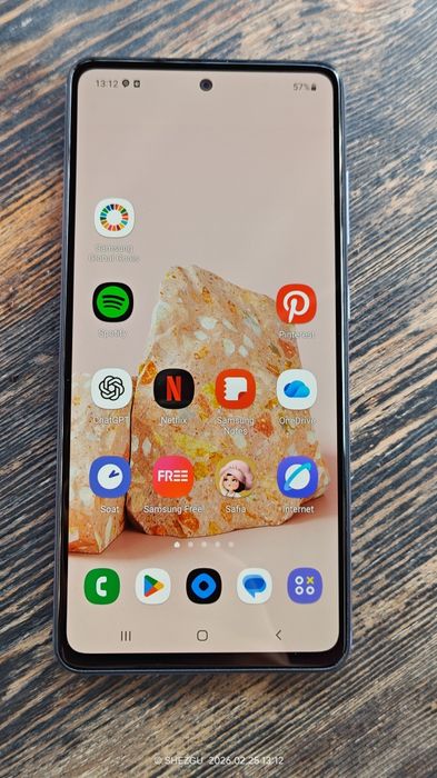 Samsung Galaxsy A52  Sirochne sotiladi