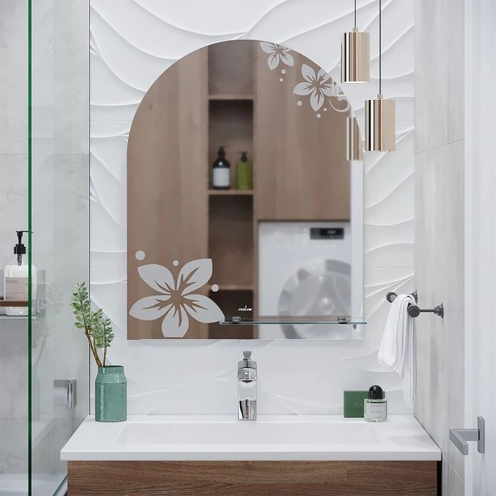 Зеркала для ванн и не только