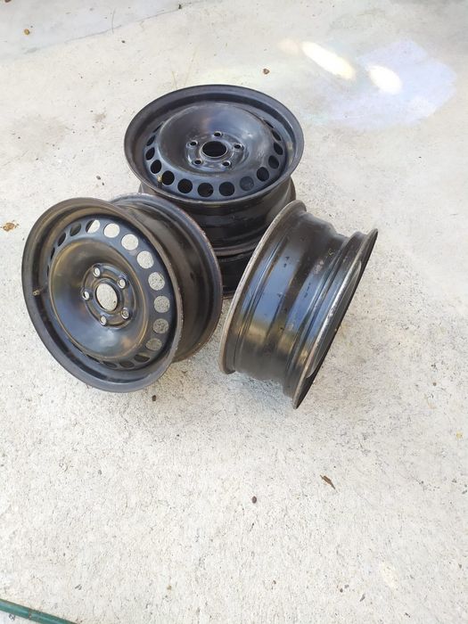 Стоманени джанти 15 цола (6J x 15H2 ET45)