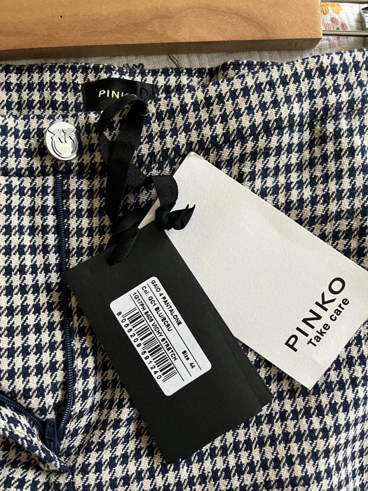 Нов панталон Pinko