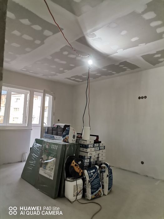 Persoana fizica execut lucrări de amenajări interioare