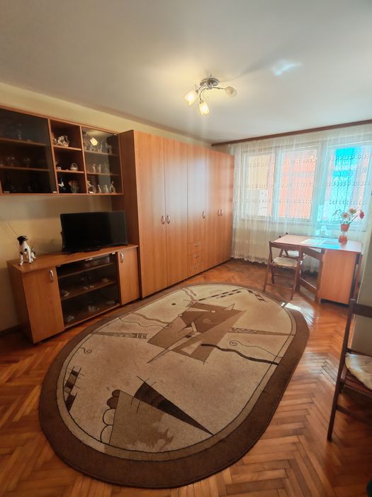 Garsoniera de închiriat bd București