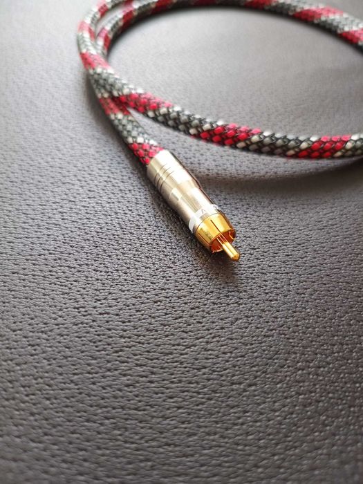 Cablu Digital Coaxial 75 Ohm – Canare LV-77S, RCA-BNC, 1M