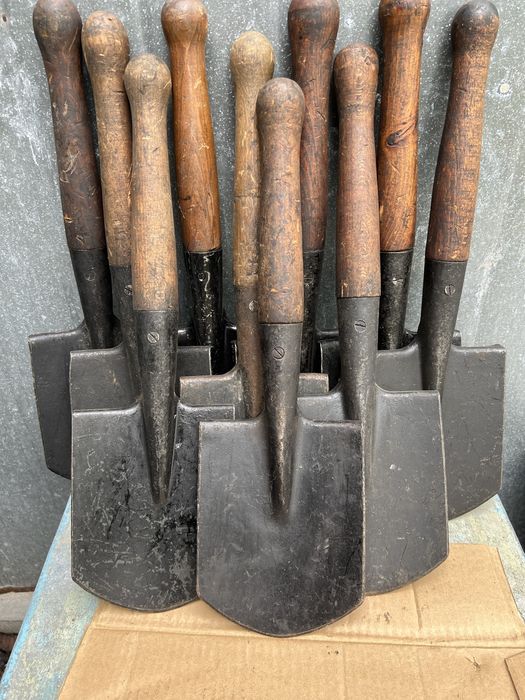 Военни лопатки