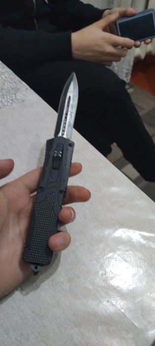 Нож новый колекция