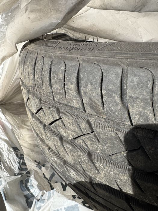 Летние Шины 215/45/17 (SONIX)