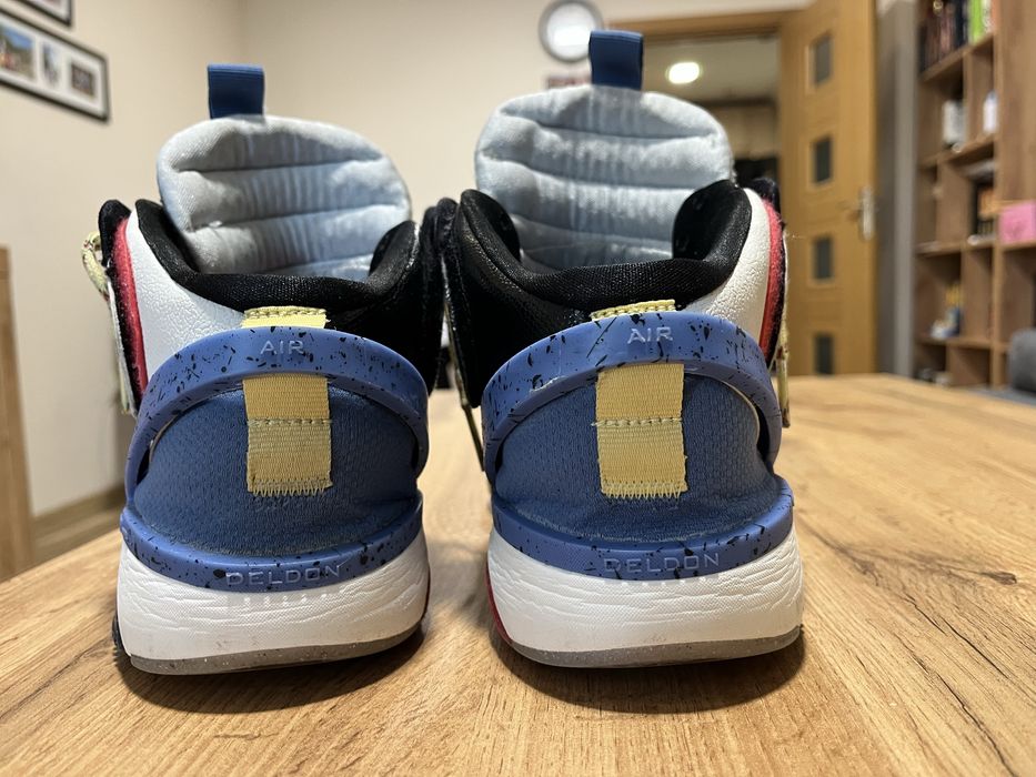 Маратонки Nike Air Deldon