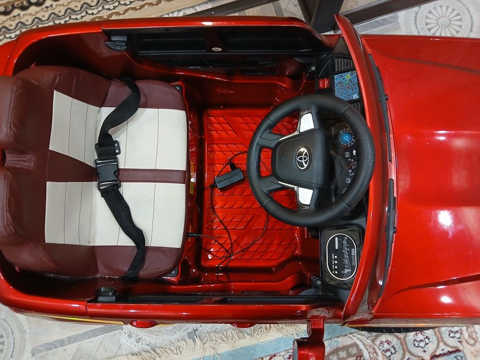 Продам электромобиль Land Cruiser