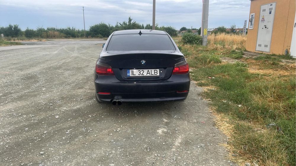 BMW 5 Series 2009 — imagine 4
