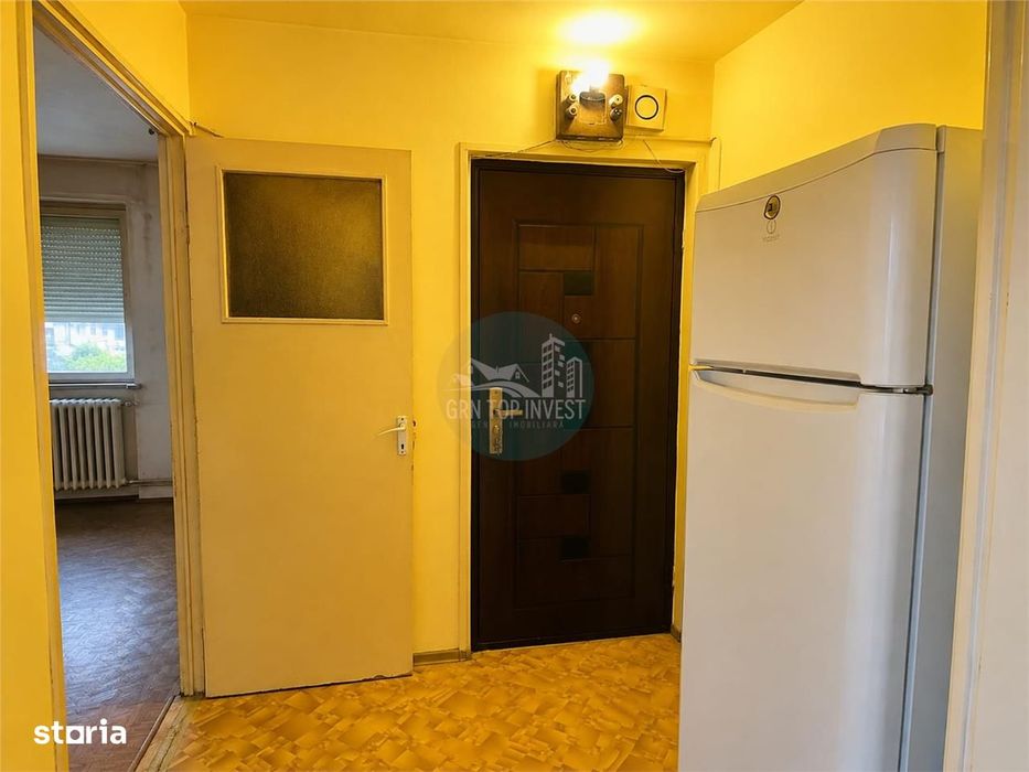 Apartament 2 camere la etajul 2 zona Luptei