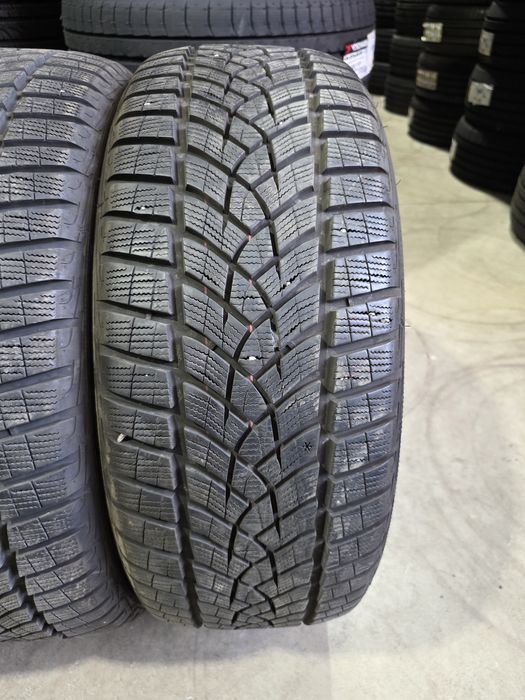 245/45/20 Goodyear 4бр