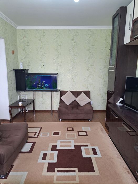 Ул. Риезий.Паркентский базар Улучшеной планировки с мебелью и техникой