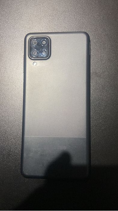 СРОЧНО продам Samsung A12
