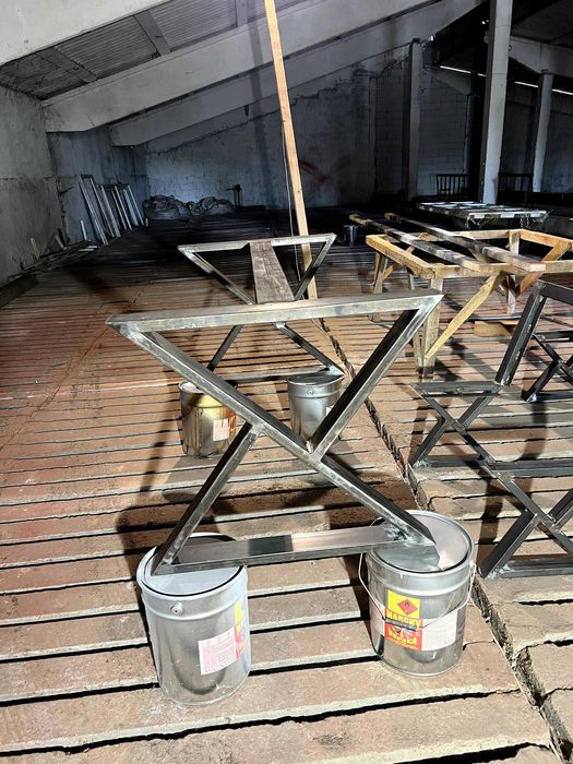 Picioare masa /picioare masa metalice / mobilier / confectii