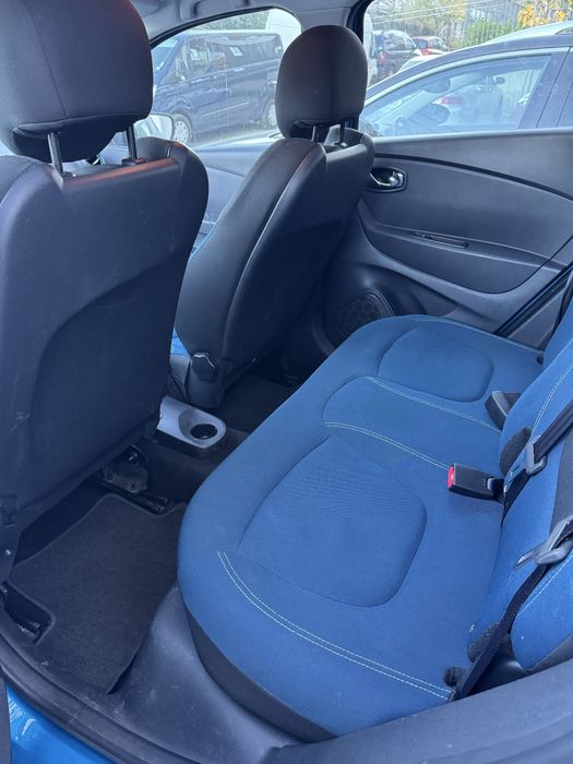 Продавам Renault Captur 0.9 бензин 2016