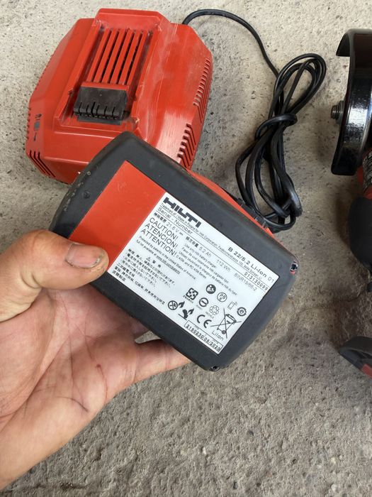 Hilti AG 125-A22 ъглошлайф