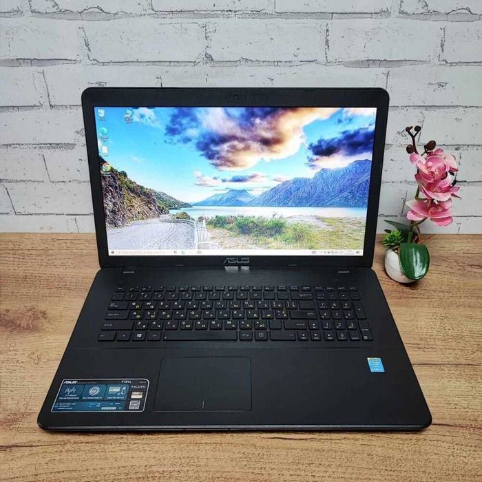 vand laptop asus F751L