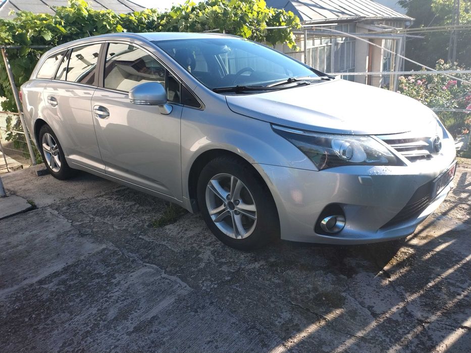 TOYOTA Avensis 2012 — imagine 2