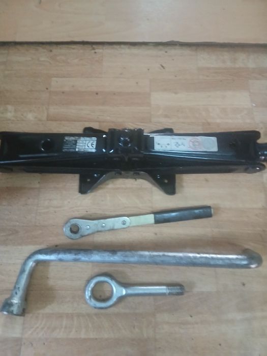 Органайзери,крикове всички видове и модели