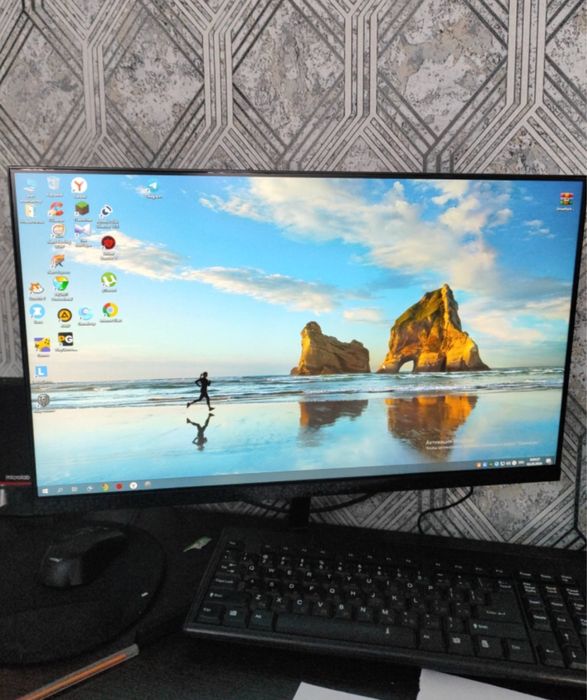 Монитор Xiaomi Mi desktop