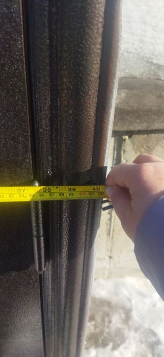 Продам входной дверь