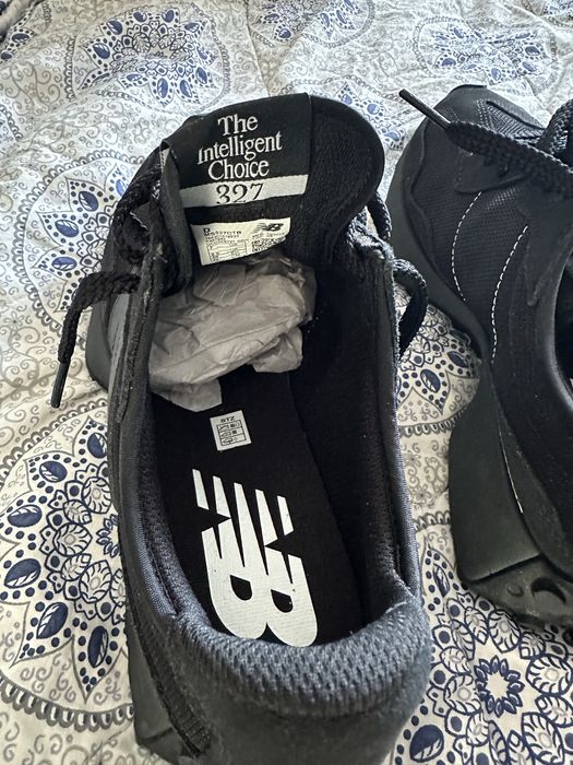 Adidasi New Balance 327