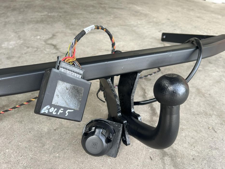 Теглич за Golf 5 Golf 6 комби цена 130 евро