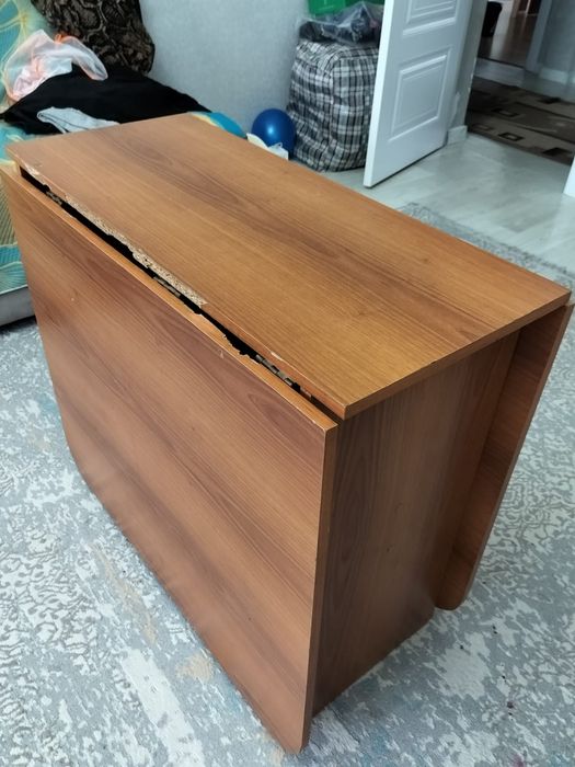 Стол для кухни Микрайон