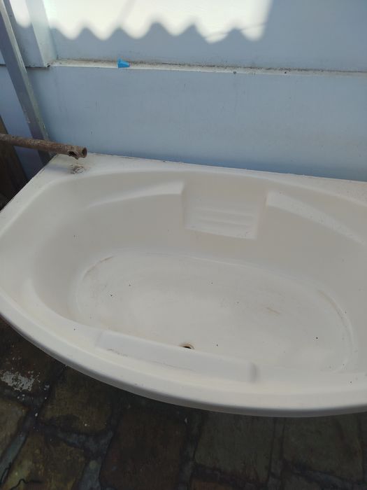 Срочно продам ванну