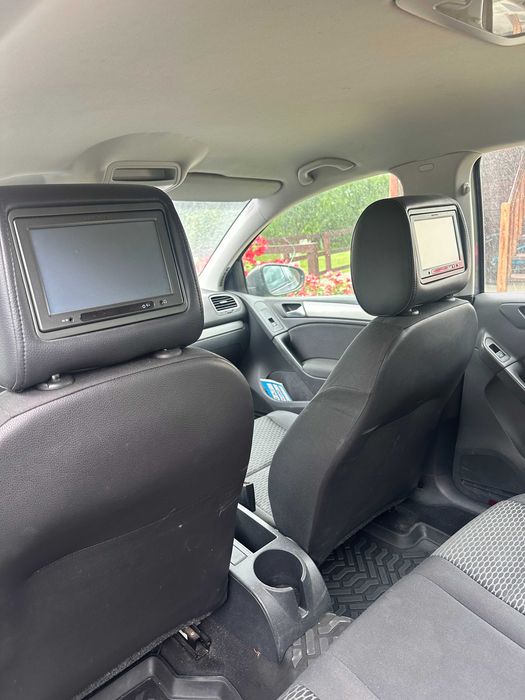 autoturism Volkswagen Golf