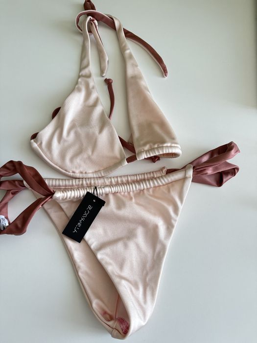 Нов бански Black Vanilla