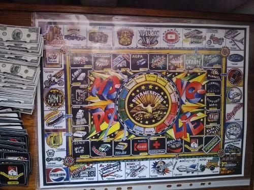 Продам новую монополию 90х