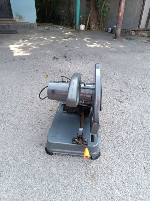 Пила торцовочная