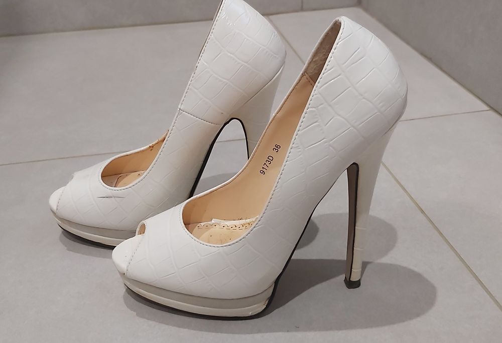 Дамски летни обувки