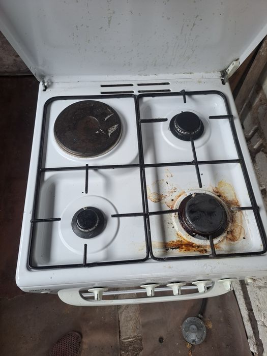 Газовая и электро плита