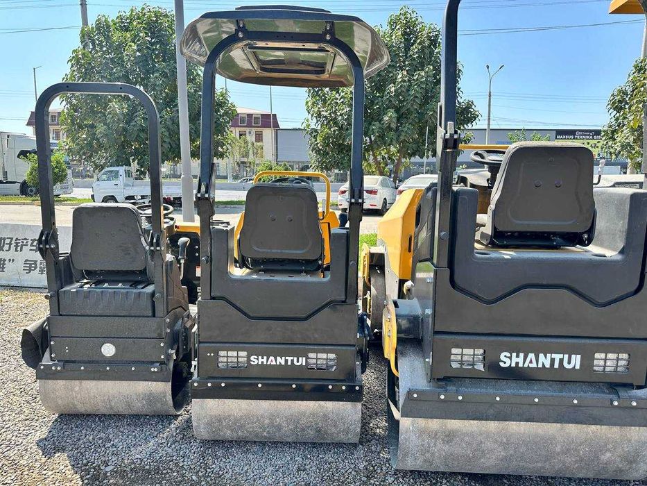 Дорожный каток SHANTUI SRD03 (3 тонн) в наличии Ташкенте