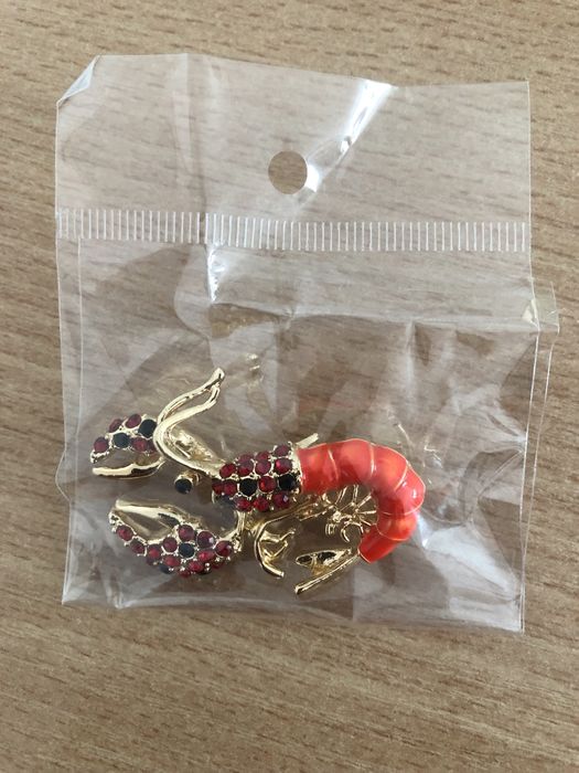 Нови Дамски брошки/брошка