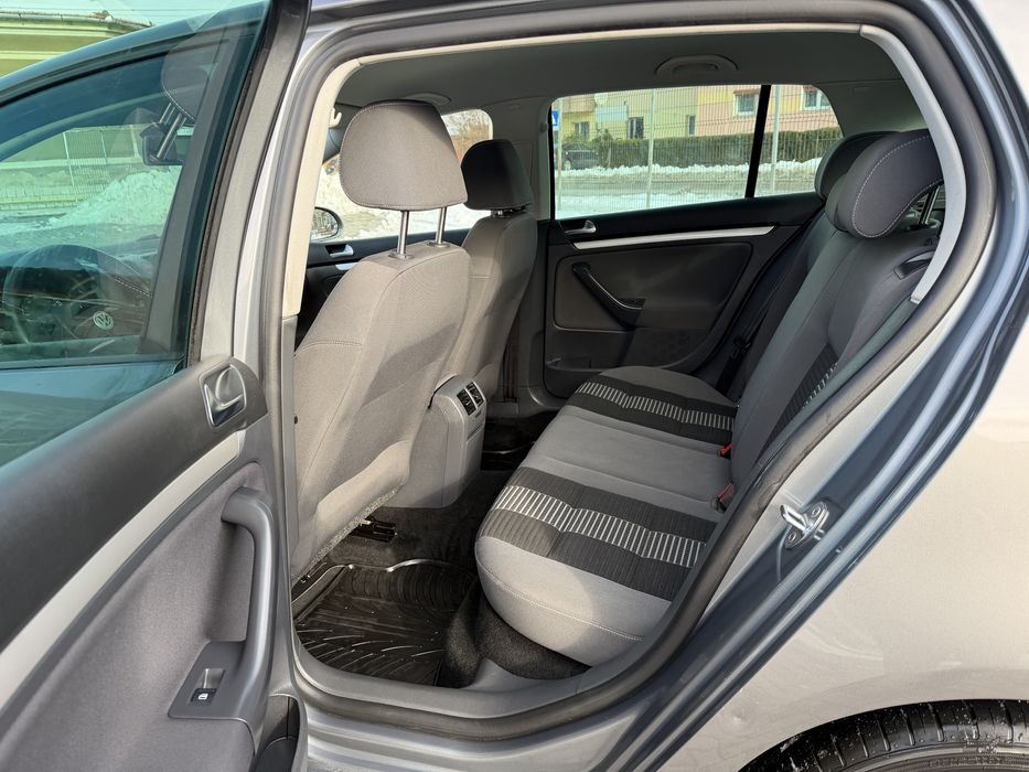 Vw golf 5 1.4 MPI model UNITED