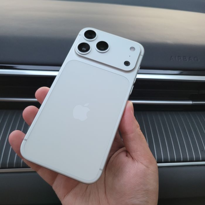 IPhone 14 Pro Max 17 Pro Max kõrpus taqilgan