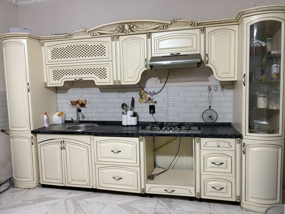 Продам кухонный гарнитур