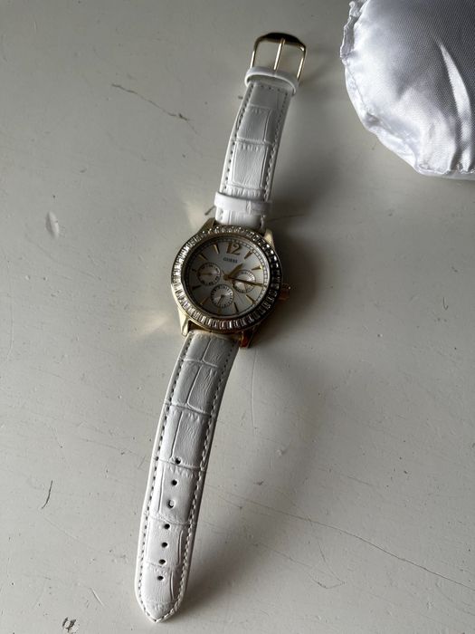 Оригинален Дамски часовник GUESS W15512L1 дисплей от перли Сваровски