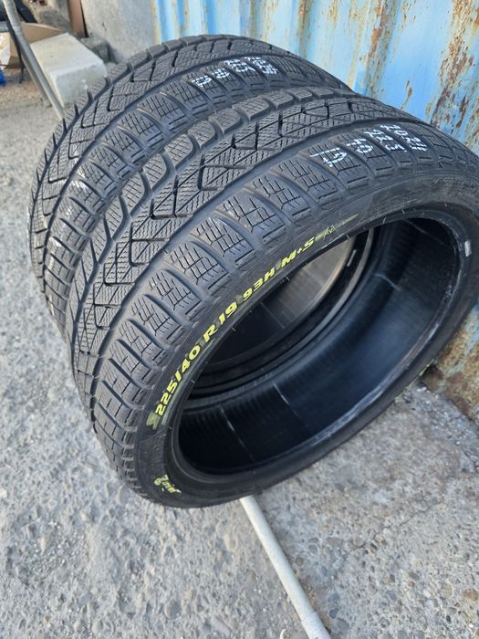 Anvelope Iarnă 225.40.19 Pirelli Runflet An 2024 Profil peste 7,5 mm grosime