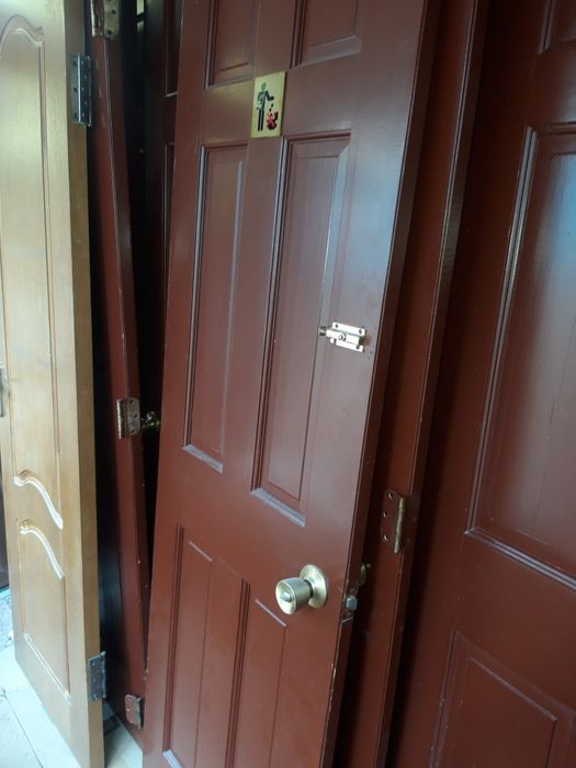Продам двери Б.У