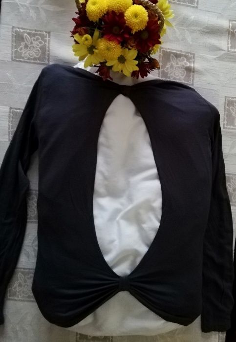 Дамска блуза с отворен гръб