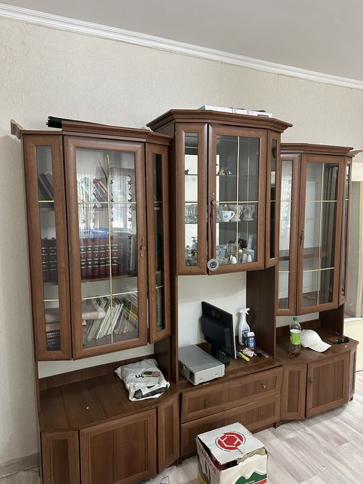 гарнитурный шкаф