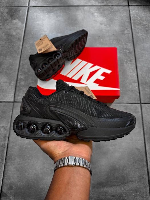 Nike Air Max DN Black