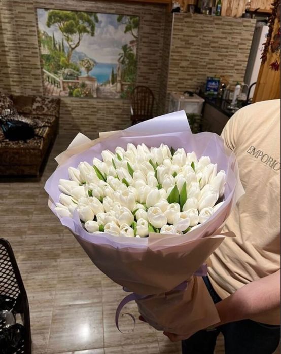 Тюльпаны тепличные